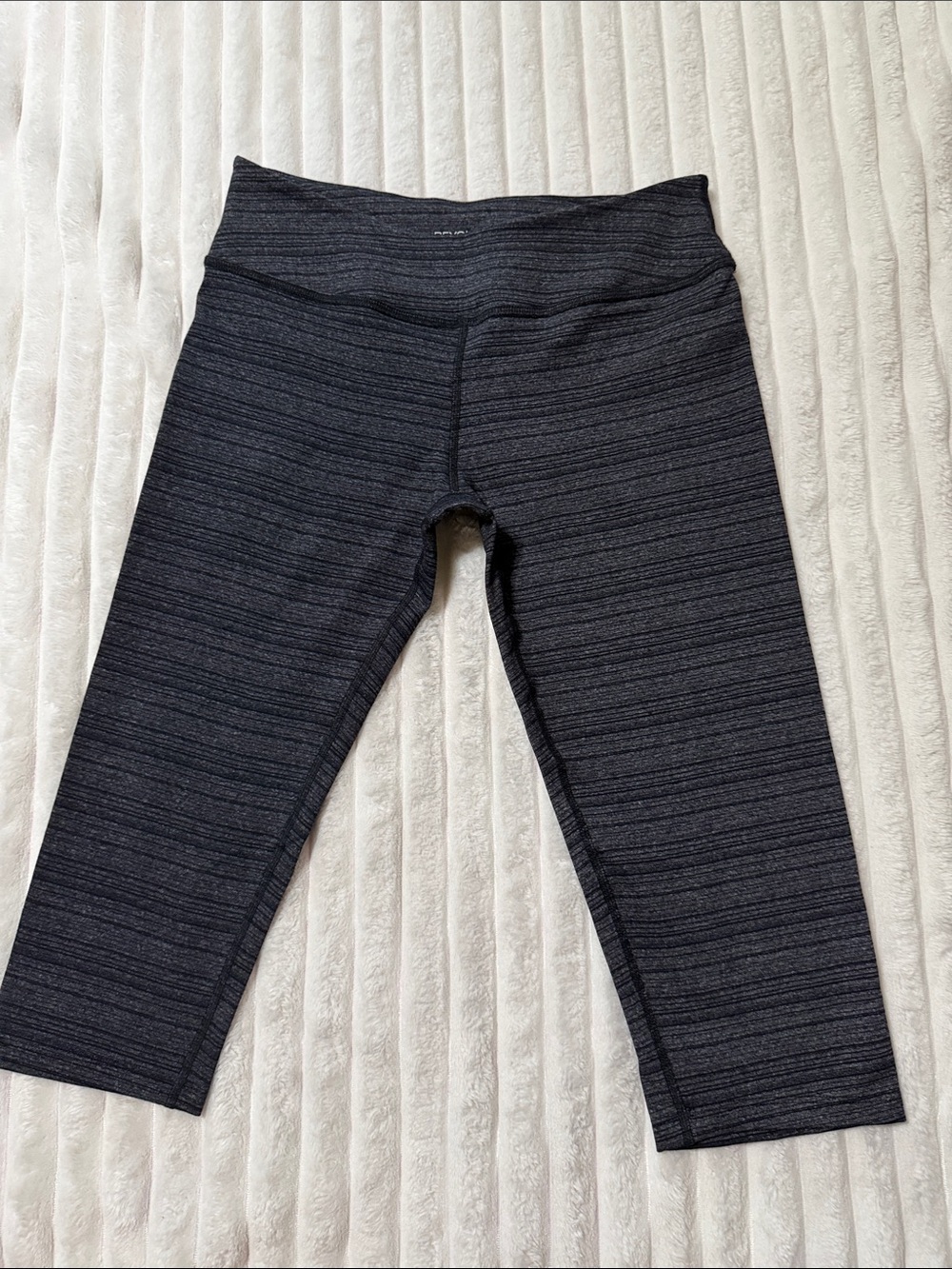 Beyond Yoga Crop | Size Medium ?